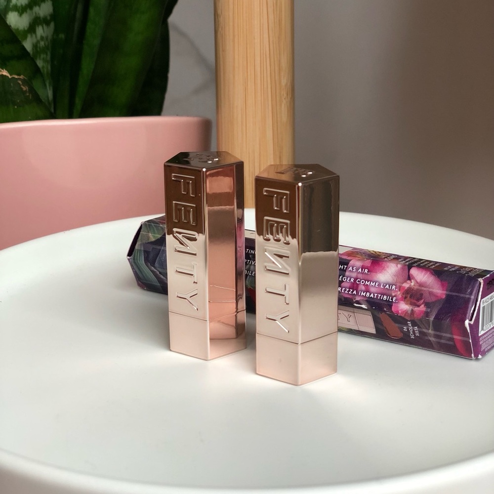 🌷SOLD🌷 Fenty Lil Icons Mini Semi-matte Lipstick Duo in MVP and Scholar Sista